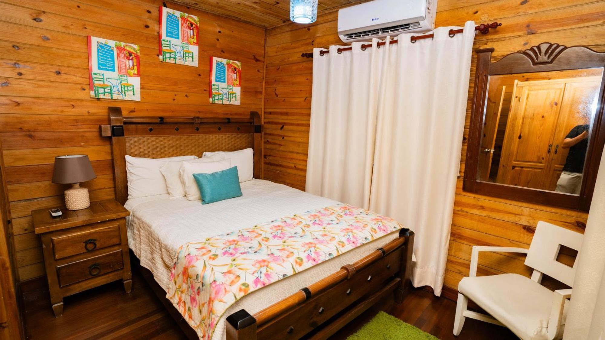 Guacamayos Hotel Bonao Luaran gambar