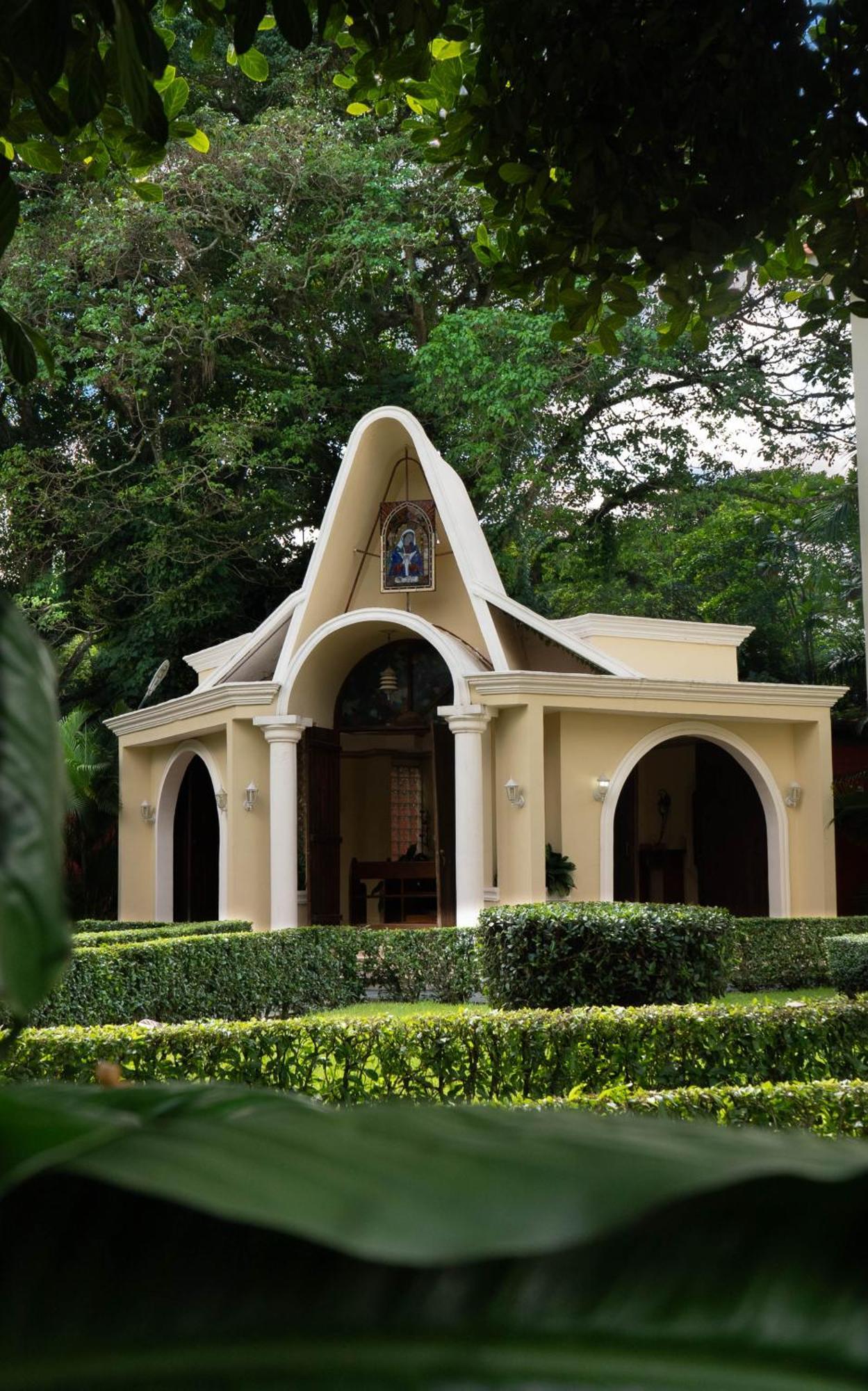 Guacamayos Hotel Bonao Luaran gambar