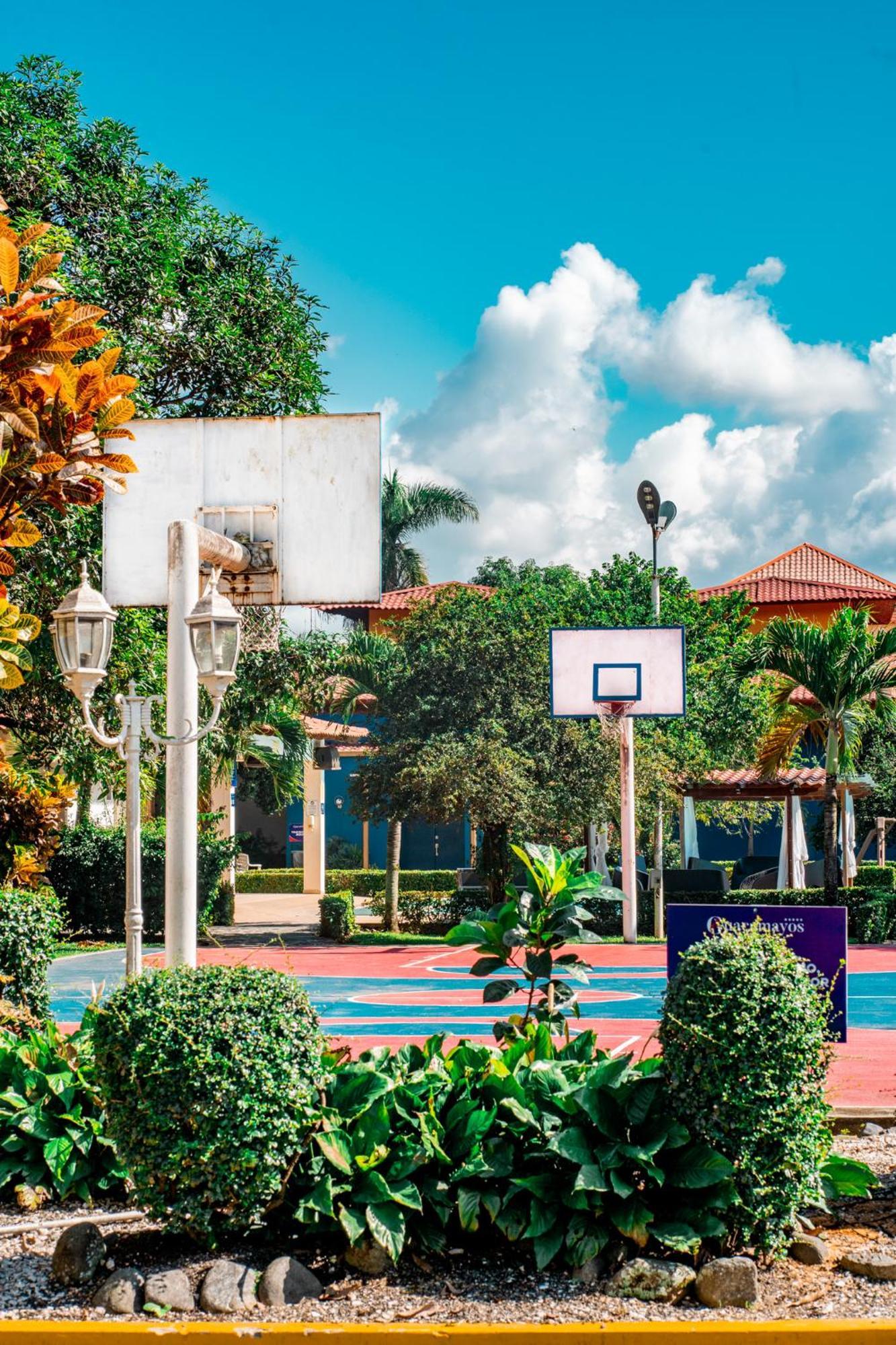 Guacamayos Hotel Bonao Luaran gambar